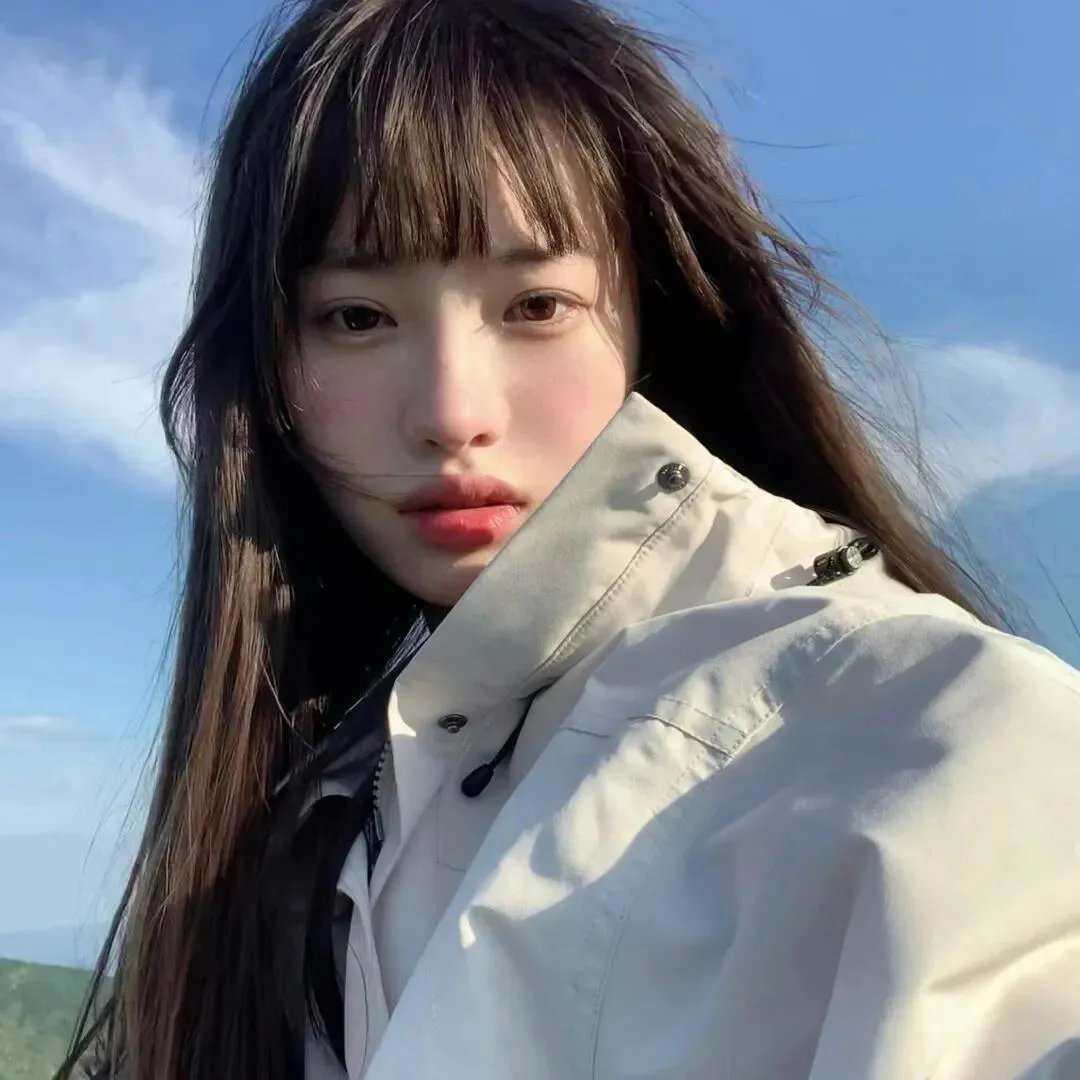 钉子 封面